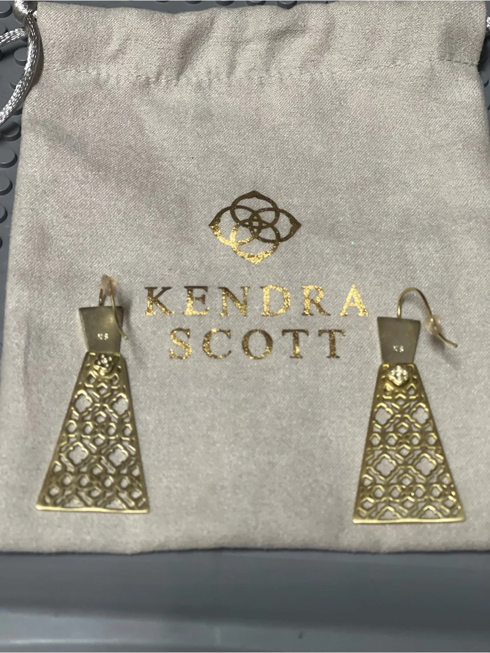 Kendra Scott Gold Filigree Trapeze Drop Earrings - Picture 2 of 2